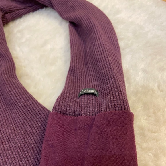 Columbia Waffle Knit Owl Neck Shirt - Picture 3 of 5